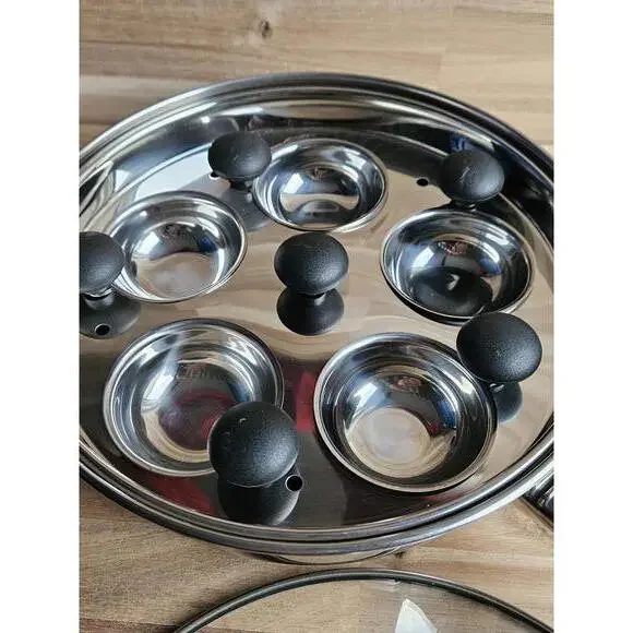 Norpro Stainless Steel 10.25" Egg Poacher & Skillet Set (#669) - 6 Cup - Picture 11 of 14